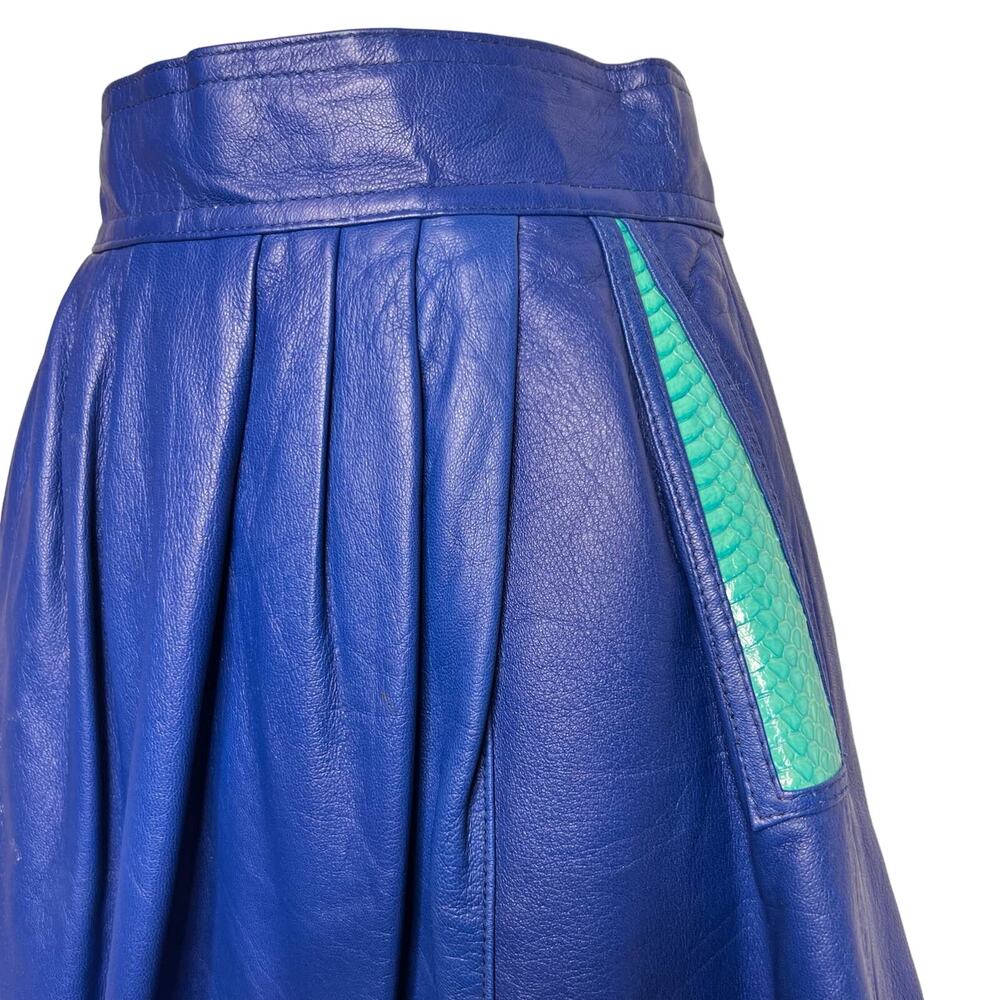 Vintage 80s Leather Skirt Pants Skirt Suit Set Size Small Blue Snakeskin Suede - Picture 15 of 16